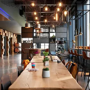 Moxy Fountainbridge EDI